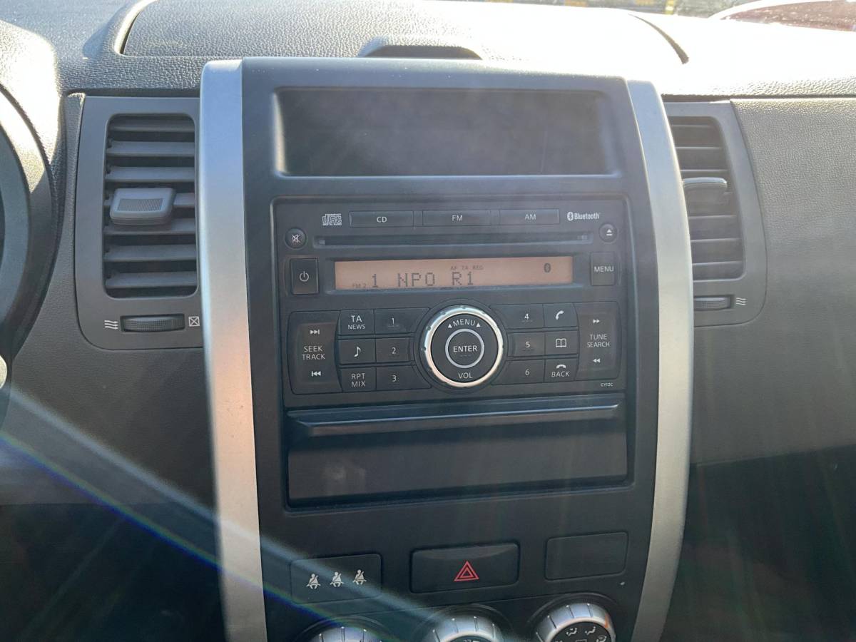 Nissan  Nissan X-Trail 2.0 XE 4WD
