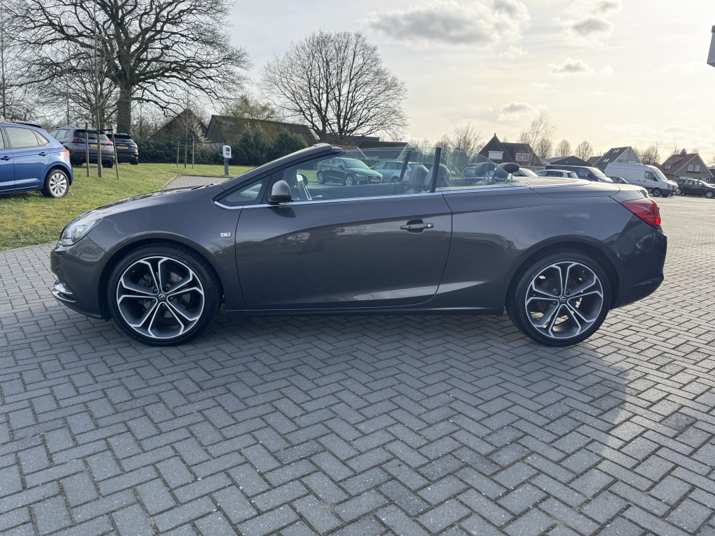 Opel Cascada Opel Cascada 1.6 Turbo Cosmo MET NIEUWE MOTOR!!!