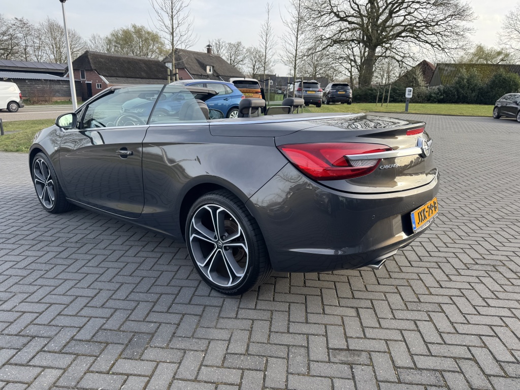 Opel Cascada Opel Cascada 1.6 Turbo Cosmo MET NIEUWE MOTOR!!!