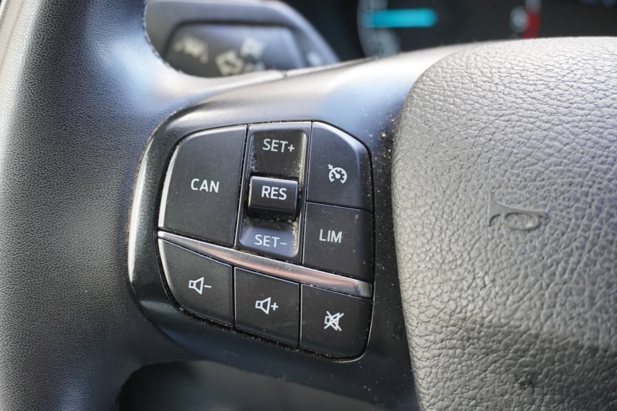 Ford Transit Ford Transit 2.0 TDCI 130PK Automaat L2H2 EURO 6 – Airco – Navi – Cruise – Camera – € 18.950,- Excl.