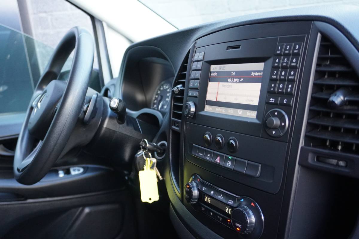 Mercedes-Benz Vito Mercedes-Benz Vito 116 CDI Automaat – EURO 6 – Airco – Cruise – Camera – €16.900,- Excl.