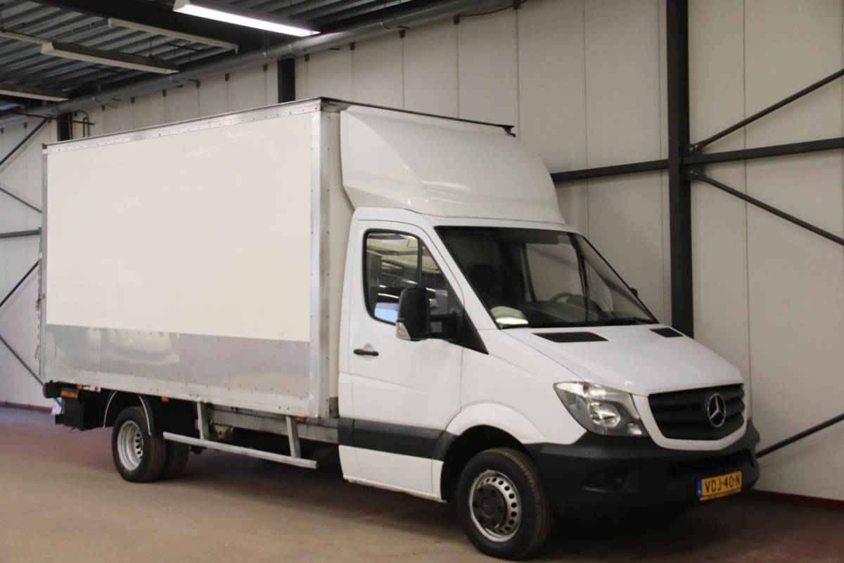 Mercedes-Benz Sprinter Mercedes-Benz Sprinter 513 2.2 CDI BAKWAGEN BOX MET LAADKLEP