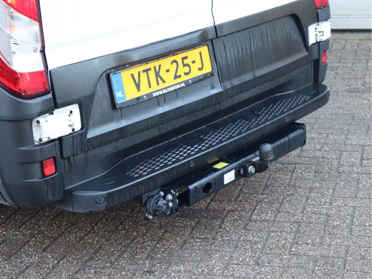 Iveco Daily Iveco Daily 35S16 Hi-Matic Euro 6 – Luchtvering – L2H2 – 3.5t KG Trekhaak – LED