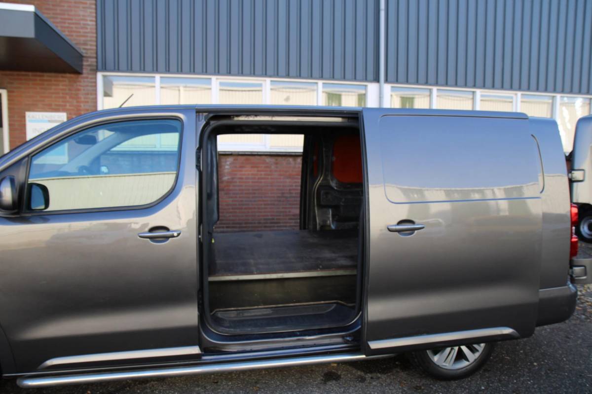 Peugeot Expert Peugeot Expert 2.0 BlueHDI 180PK Automaat Premium / Trekhaak / Alle opties!!