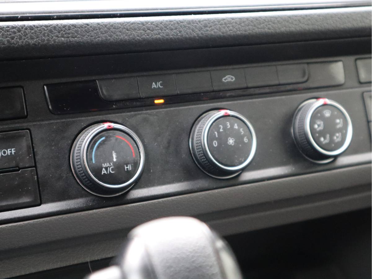 Volkswagen Crafter Volkswagen Crafter 2.0 TDI 177pk Euro 6 Automaat Koelwagen Bi-Temp Koeling – Dag & nacht + Vriezen