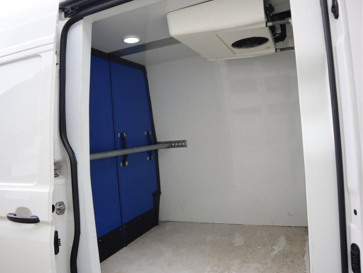 Volkswagen Crafter Volkswagen Crafter 2.0 TDI 177pk Euro 6 Automaat Koelwagen Bi-Temp Koeling – Dag & nacht + Vriezen