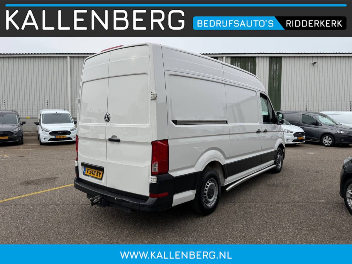 Volkswagen Crafter Volkswagen Crafter 35 2.0 TDI L3H3 / Trekhaak / Dealer onderhouden! / App connect