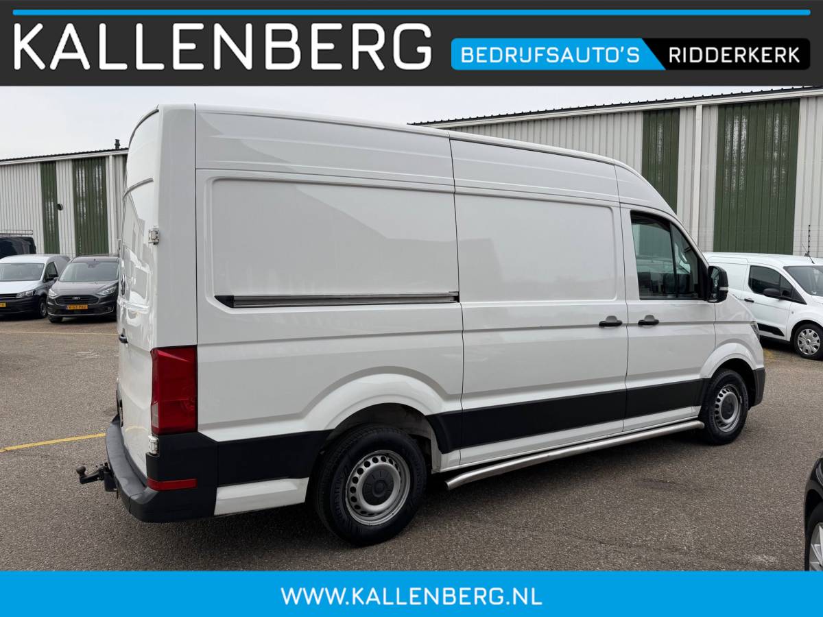 Volkswagen Crafter Volkswagen Crafter 35 2.0 TDI L3H3 / Trekhaak / Dealer onderhouden! / App connect