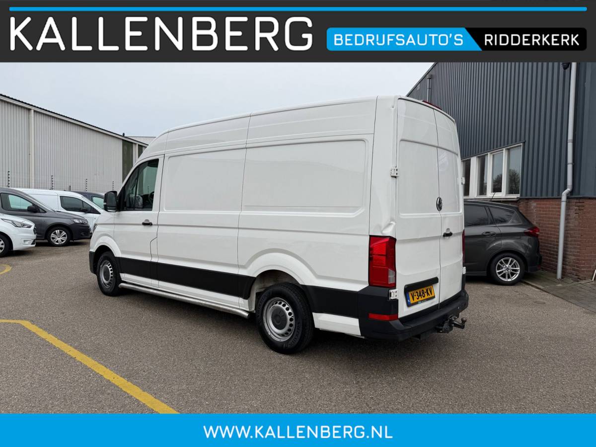 Volkswagen Crafter Volkswagen Crafter 35 2.0 TDI L3H3 / Trekhaak / Dealer onderhouden! / App connect