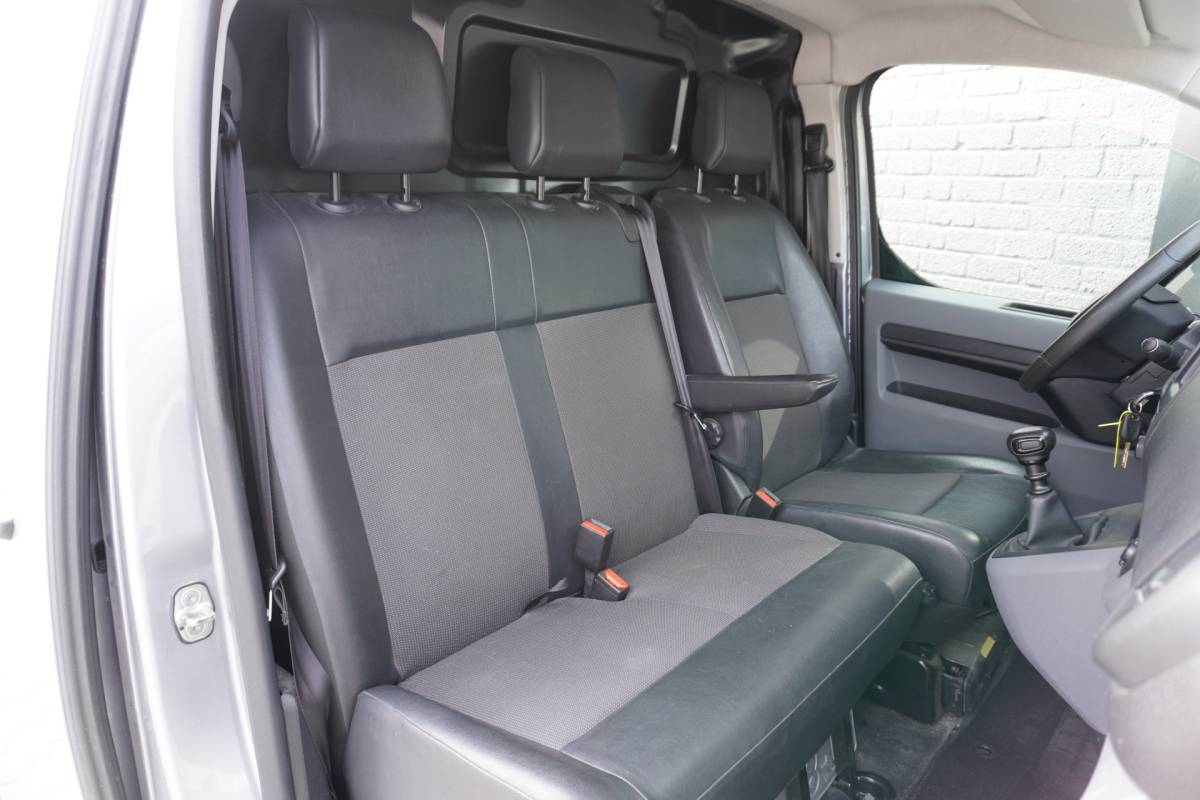 Peugeot Expert Peugeot Expert 1.5 BlueHDI L2 EURO 6 – Airco – Cruise – Trekhaak – € 11.900,- Excl.