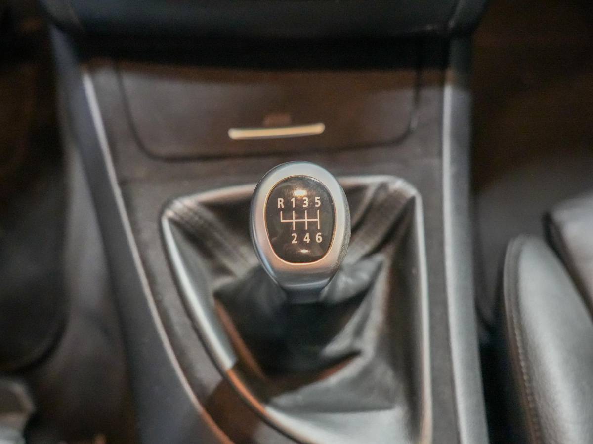 BMW 1 Serie BMW 1-serie Coupé 123d High Executive