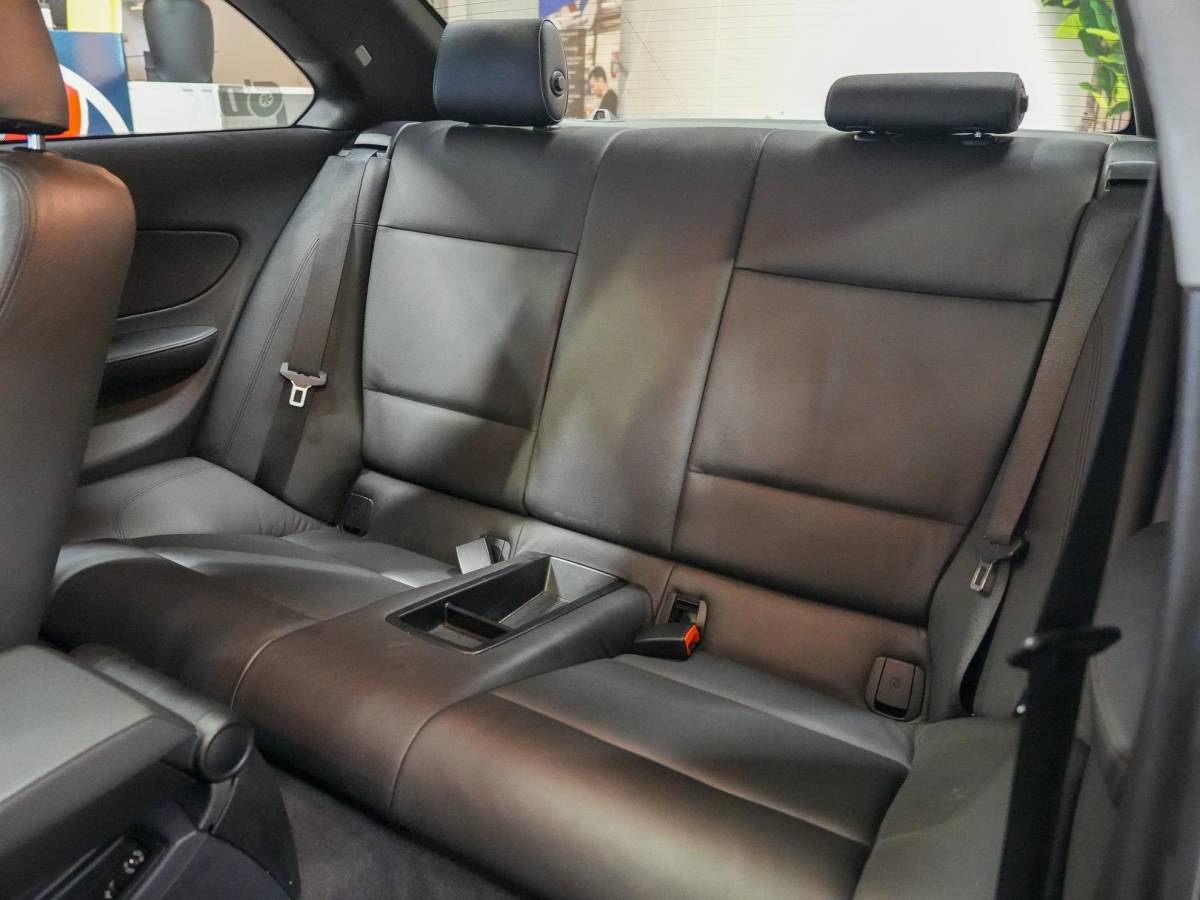 BMW 1 Serie BMW 1-serie Coupé 123d High Executive