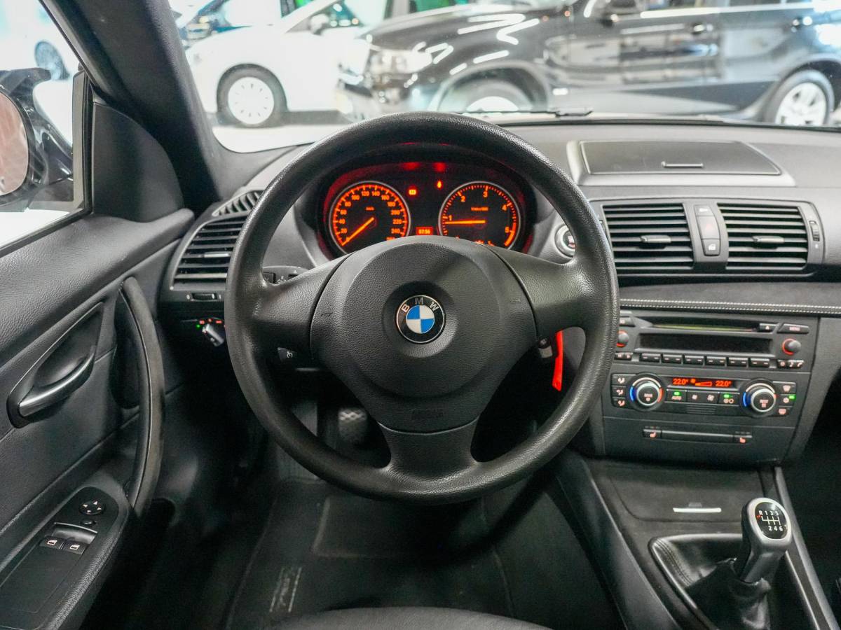 BMW 1 Serie BMW 1-serie Coupé 123d High Executive