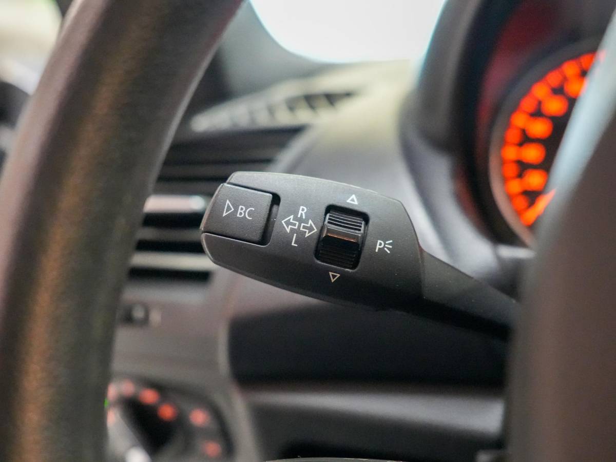 BMW 1 Serie BMW 1-serie Coupé 123d High Executive