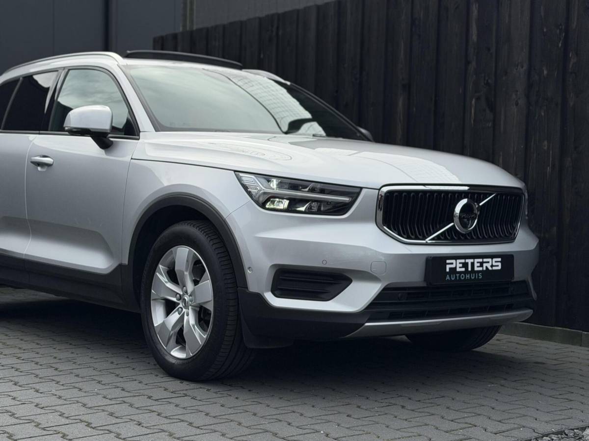 Volvo XC40 Volvo XC40 2.0 T4 190PK| Panodak| Leer| Keyless| Pilot| H&K