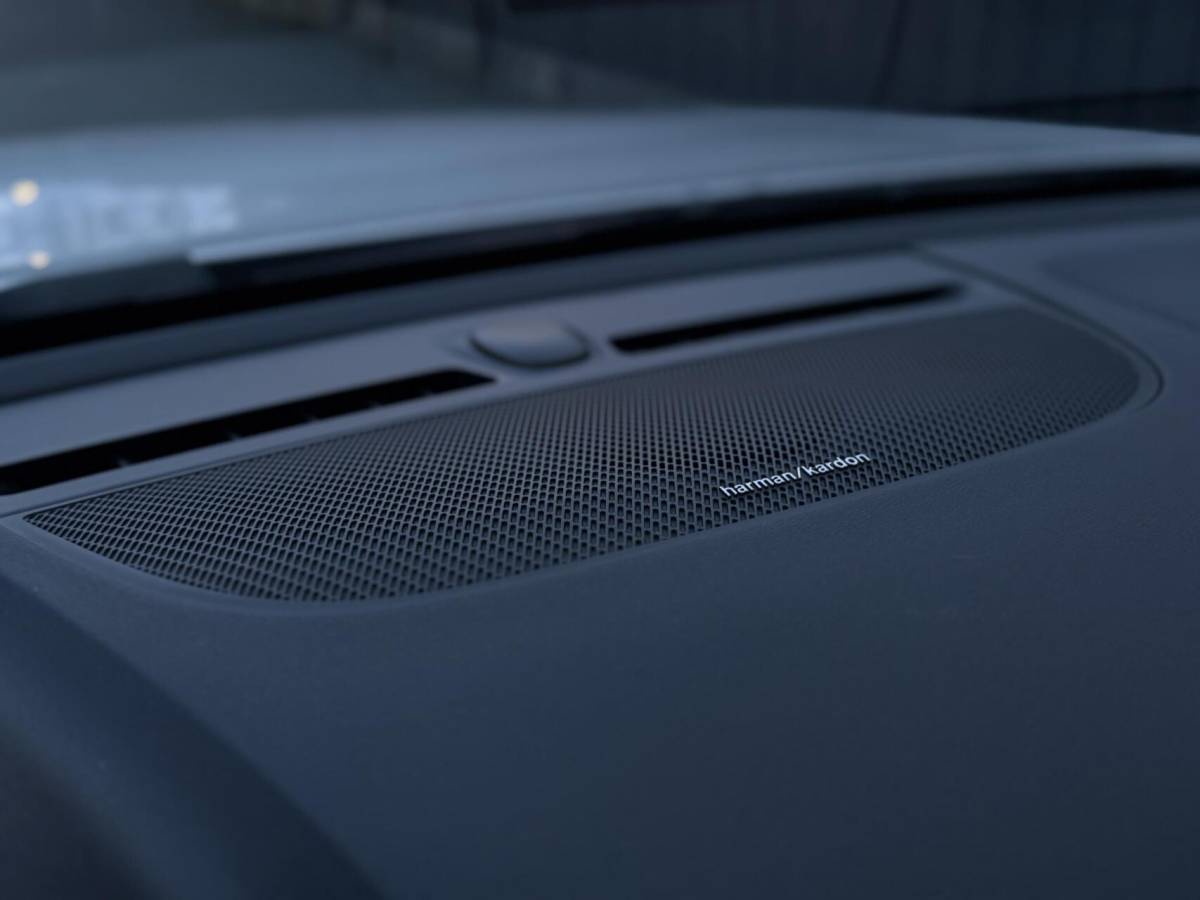 Volvo XC40 Volvo XC40 2.0 T4 190PK| Panodak| Leer| Keyless| Pilot| H&K