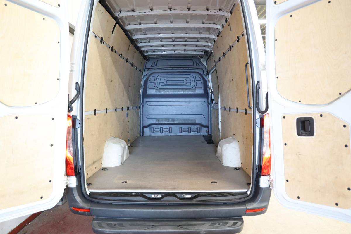 Mercedes-Benz Sprinter Mercedes-Benz Sprinter 311 2.2 CDI L3H2 EURO 6