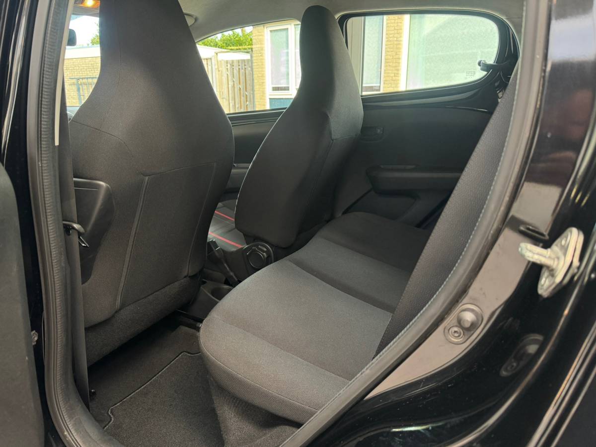 Peugeot 108 Peugeot 108 1.0 e-VTi Active |Airco|Carkit|Centrale deurvergrendeling|