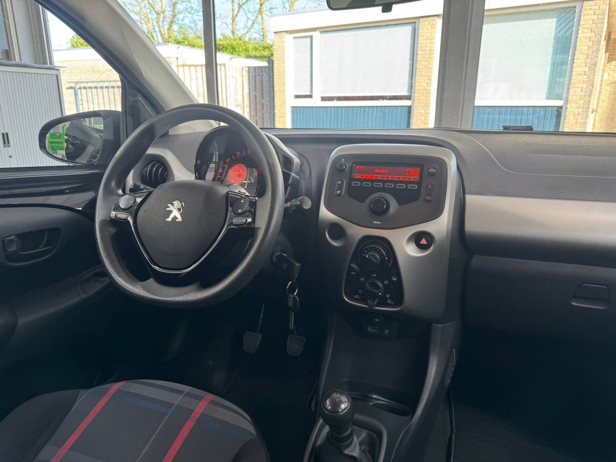 Peugeot 108 Peugeot 108 1.0 e-VTi Active |Airco|Carkit|Centrale deurvergrendeling|