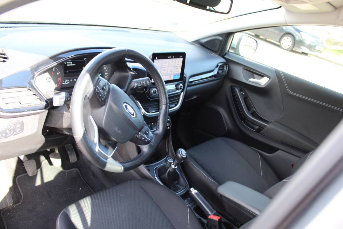 Ford Puma Ford Puma 1.0 EcoBoost Hybrid Titanium DEALER ONDERHOUDEN