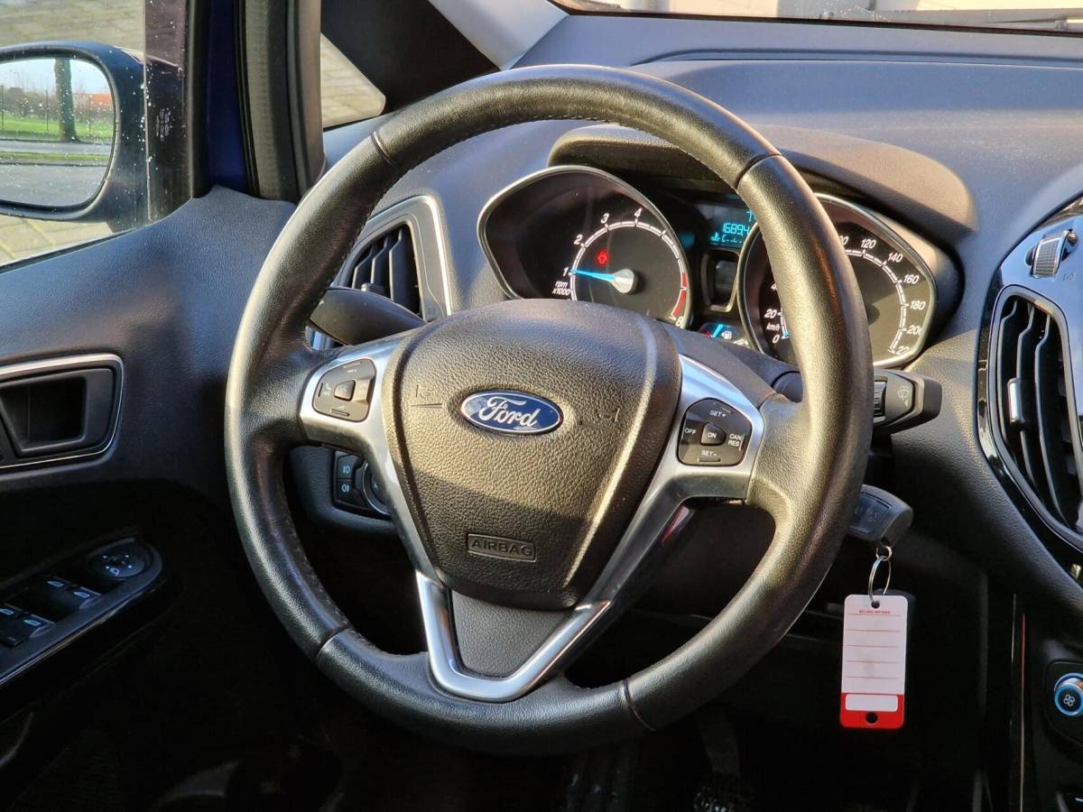 Ford B-MAX Ford B-Max 1.0 EcoBoost Titanium|Clima|Trekhaak|Cruise-control|Camera|Schuifdeuren|