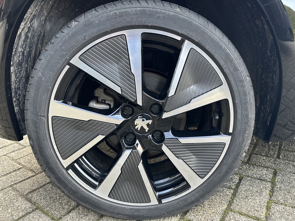 Peugeot e-208 Peugeot 208 EV GT Pack | Rijklaarprijs | Adaptieve Cruise control |