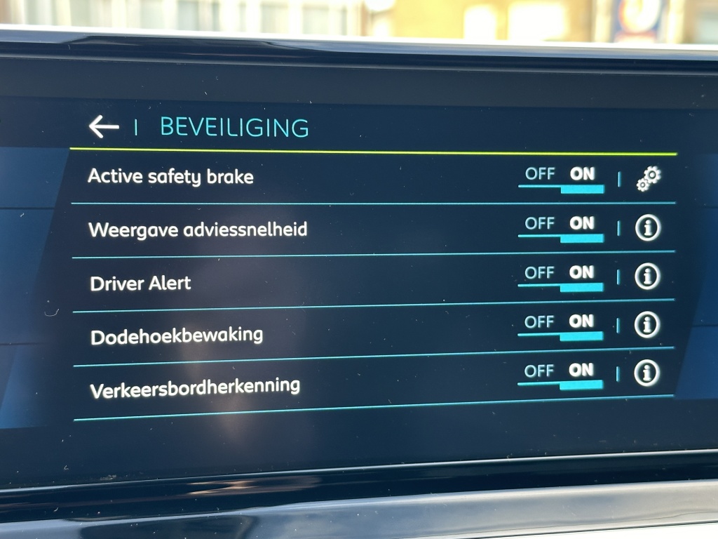 Peugeot e-208 Peugeot 208 EV GT Pack | Rijklaarprijs | Adaptieve Cruise control |
