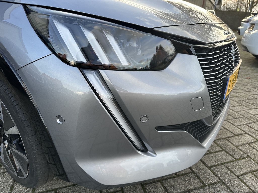 Peugeot e-208 Peugeot 208 EV GT Pack | Rijklaarprijs | Adaptieve Cruise control |