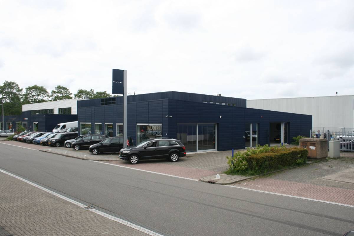 BMW 3 Serie BMW 3-serie 320e Business Edition Plus panodak