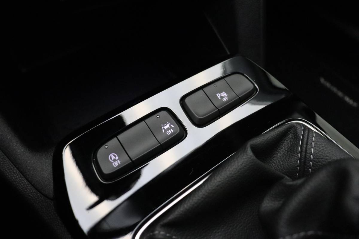 Opel Mokka Opel Mokka 1.2 Turbo Elegance 130 PK | Navigatie | Climate control | Lichtmetalen velgen | Camera | Zwart dak | Cruise control