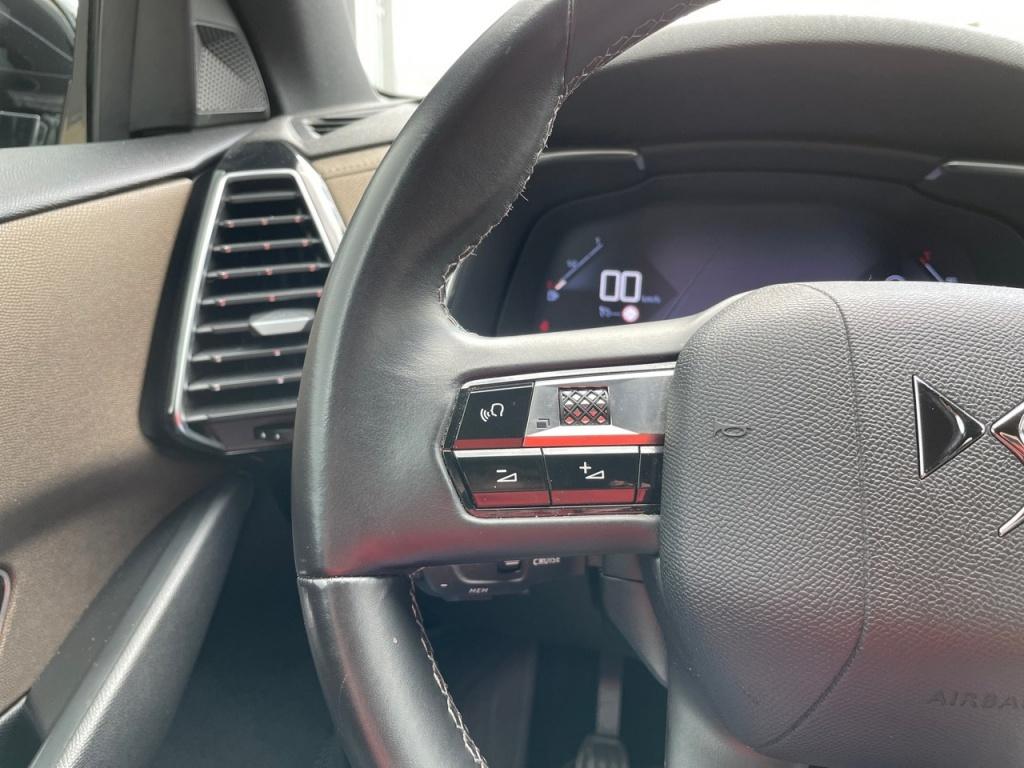 DS DS 7 DS DS7 Crossback DS7 1.2 130PK ECC LMV LED NAVIGATIE CAMERA DS 7 Crossback 1.2 PT ECC LMV SPORTSTOELEN LED NAVIGATIE CAMERA