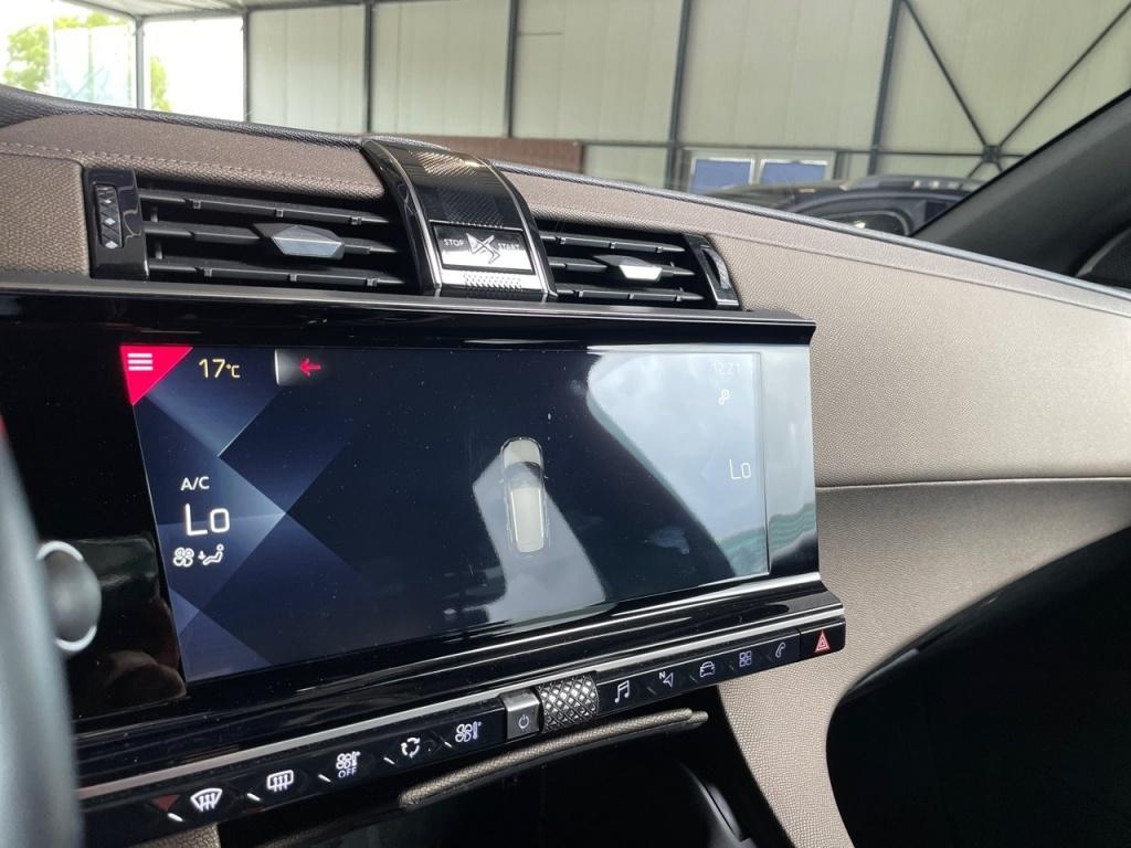 DS DS 7 DS DS7 Crossback DS7 1.2 130PK ECC LMV LED NAVIGATIE CAMERA DS 7 Crossback 1.2 PT ECC LMV SPORTSTOELEN LED NAVIGATIE CAMERA