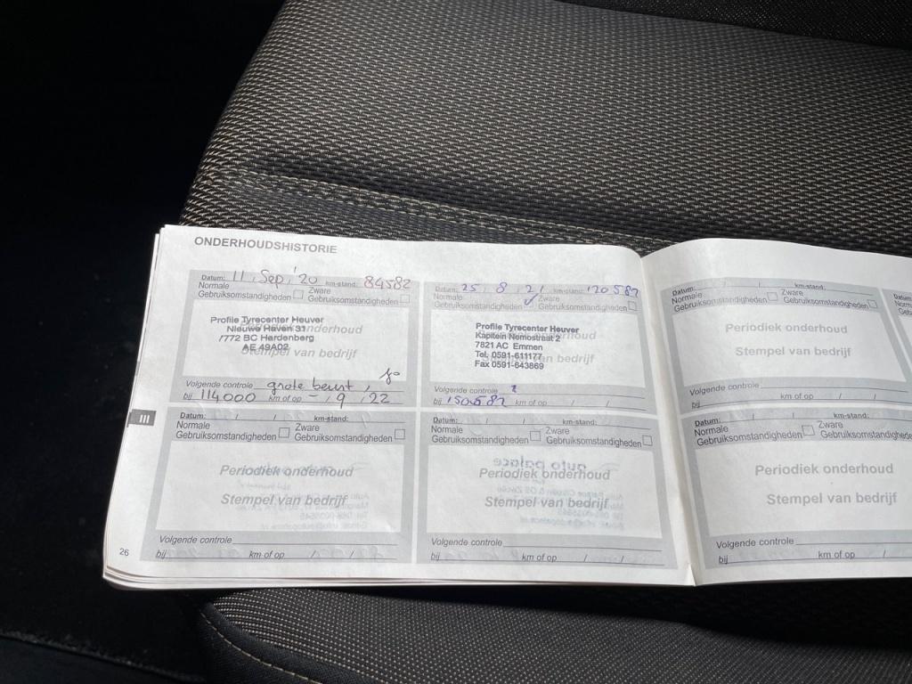 DS DS 7 DS DS7 Crossback DS7 1.2 130PK ECC LMV LED NAVIGATIE CAMERA DS 7 Crossback 1.2 PT ECC LMV SPORTSTOELEN LED NAVIGATIE CAMERA