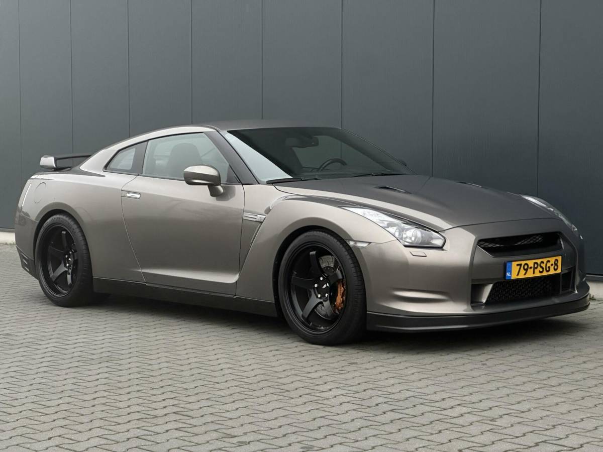 Nissan GT-R Nissan GT-R 3.8 V6 1000PK – 37DKM – HKS – Switzer – Unieke Auto