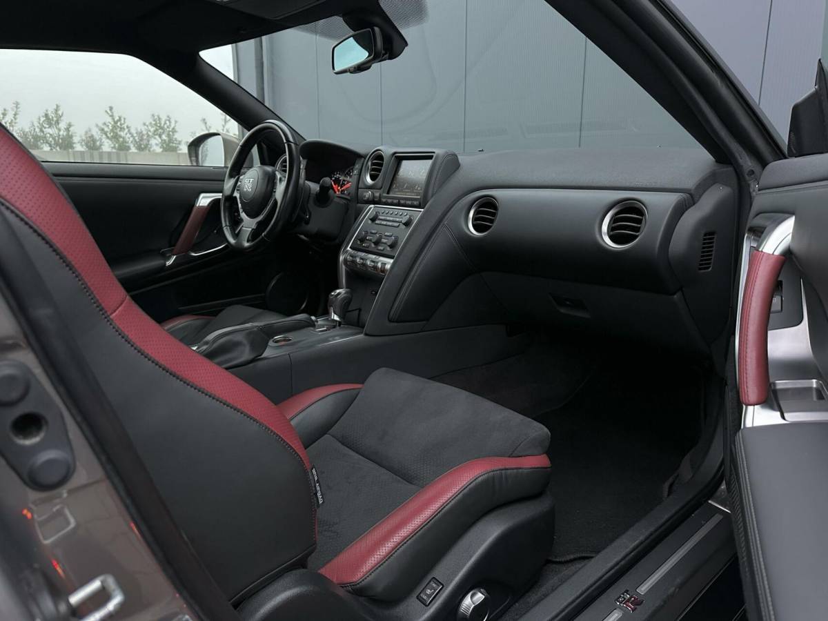 Nissan GT-R Nissan GT-R 3.8 V6 1000PK – 37DKM – HKS – Switzer – Unieke Auto