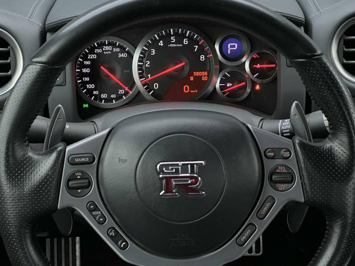 Nissan GT-R Nissan GT-R 3.8 V6 1000PK – 37DKM – HKS – Switzer – Unieke Auto