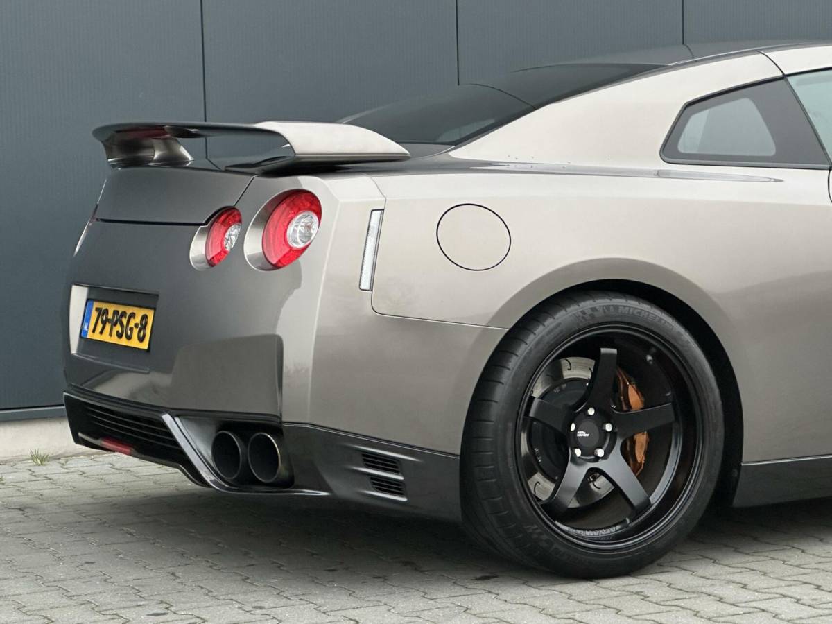 Nissan GT-R Nissan GT-R 3.8 V6 1000PK – 37DKM – HKS – Switzer – Unieke Auto