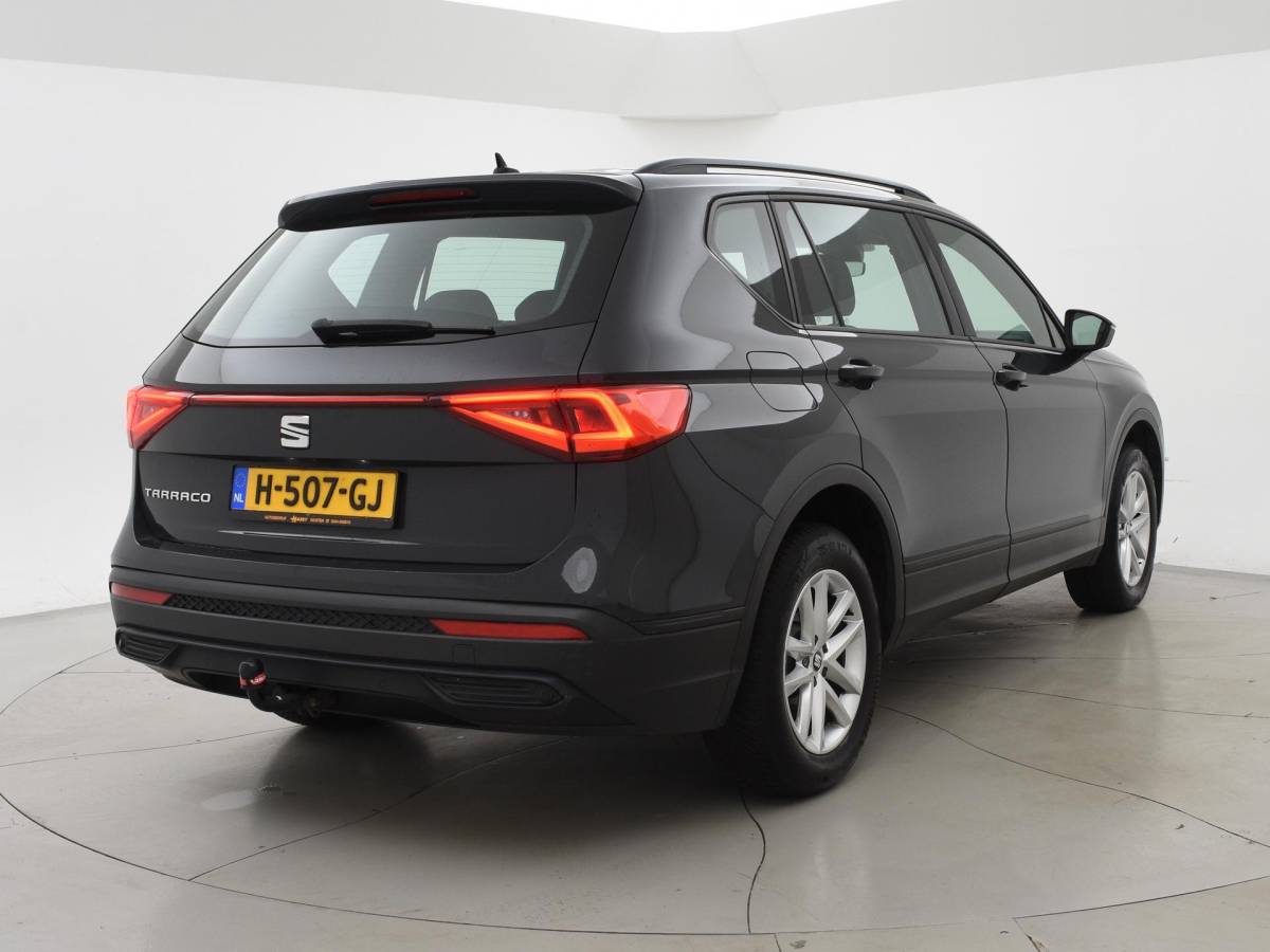 SEAT Tarraco SEAT Tarraco 1.5 TSI 150 PK STYLE LIMITED + TREKHAAK | ALL SEASON BANDEN | LED | CAMERA