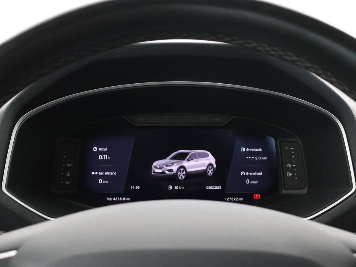 SEAT Tarraco SEAT Tarraco 1.5 TSI 150 PK STYLE LIMITED + TREKHAAK | ALL SEASON BANDEN | LED | CAMERA
