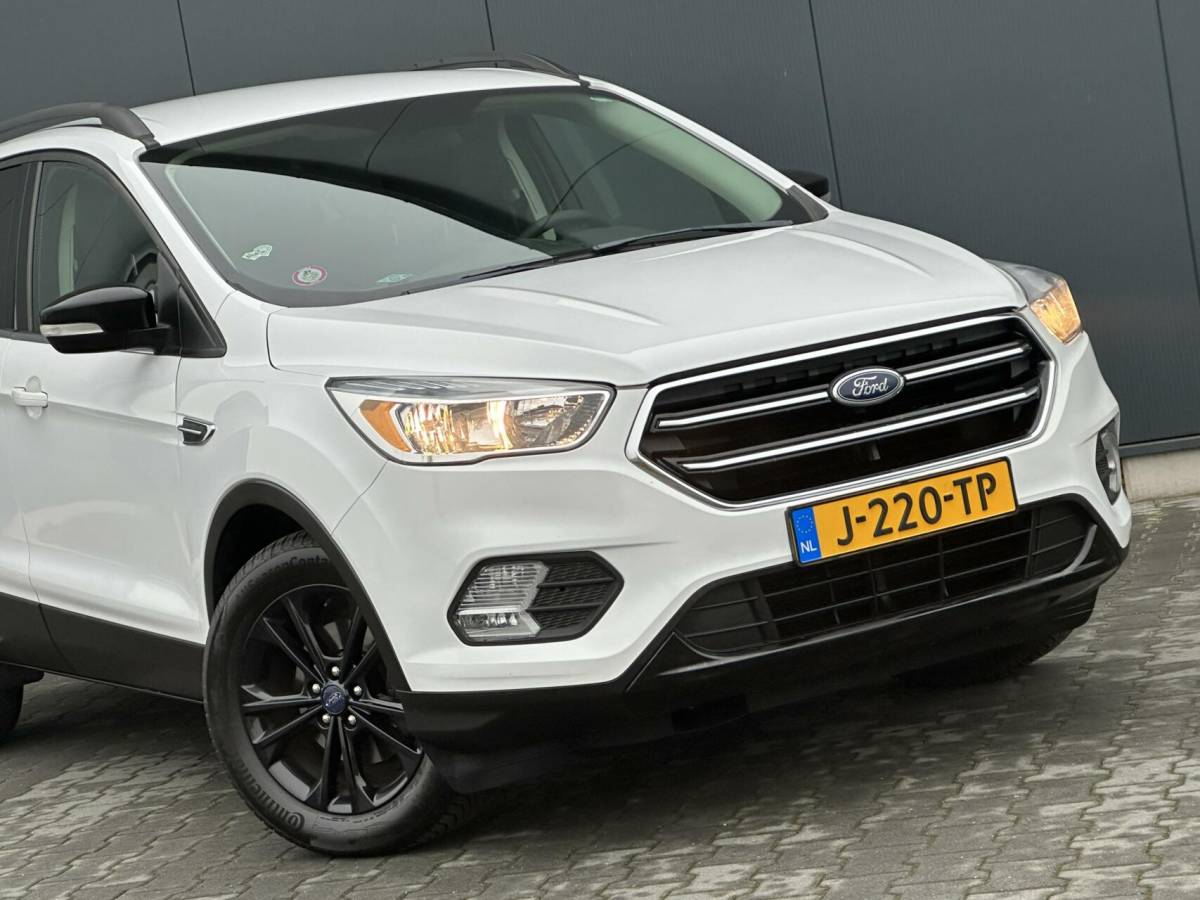 Ford Kuga Ford Kuga 1.5 EcoBoost 2018 Nieuw Model – Automaat – Camera – Cruise