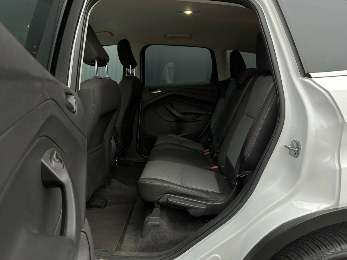 Ford Kuga Ford Kuga 1.5 EcoBoost 2018 Nieuw Model – Automaat – Camera – Cruise