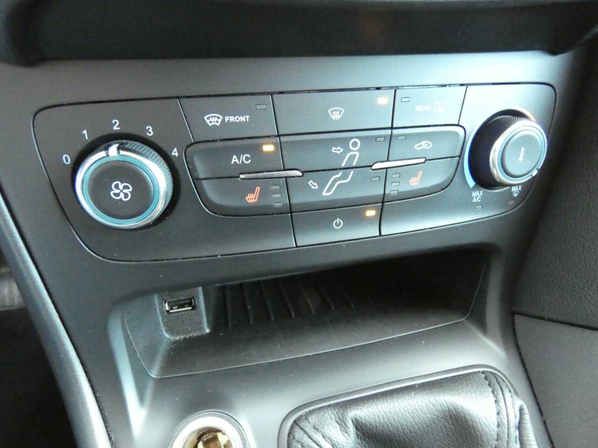 Ford Focus Ford Focus Wagon 1.0 EcoBoost 125 PK Trend Edition | WINTER PAKKET | 103000 KM!!!
