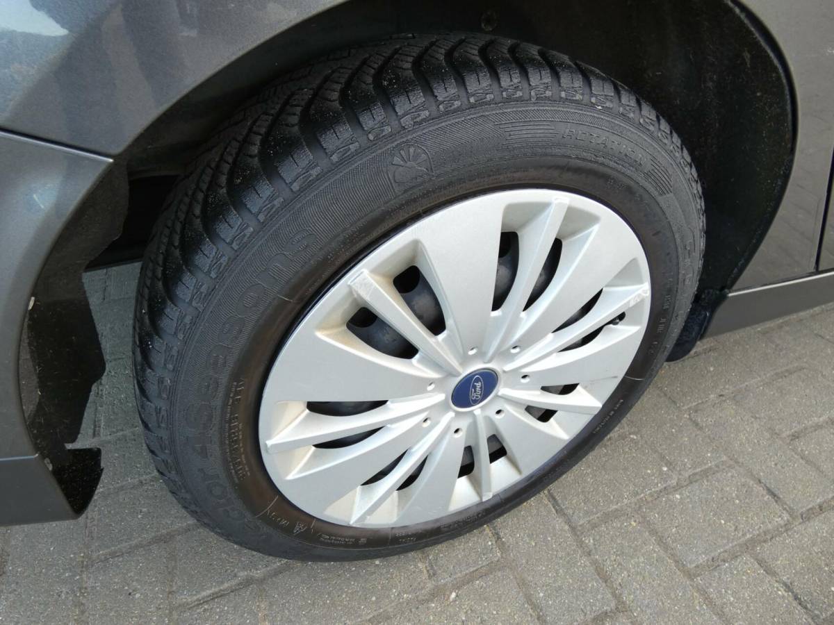 Ford Focus Ford Focus Wagon 1.0 EcoBoost 125 PK Trend Edition | WINTER PAKKET | 103000 KM!!!