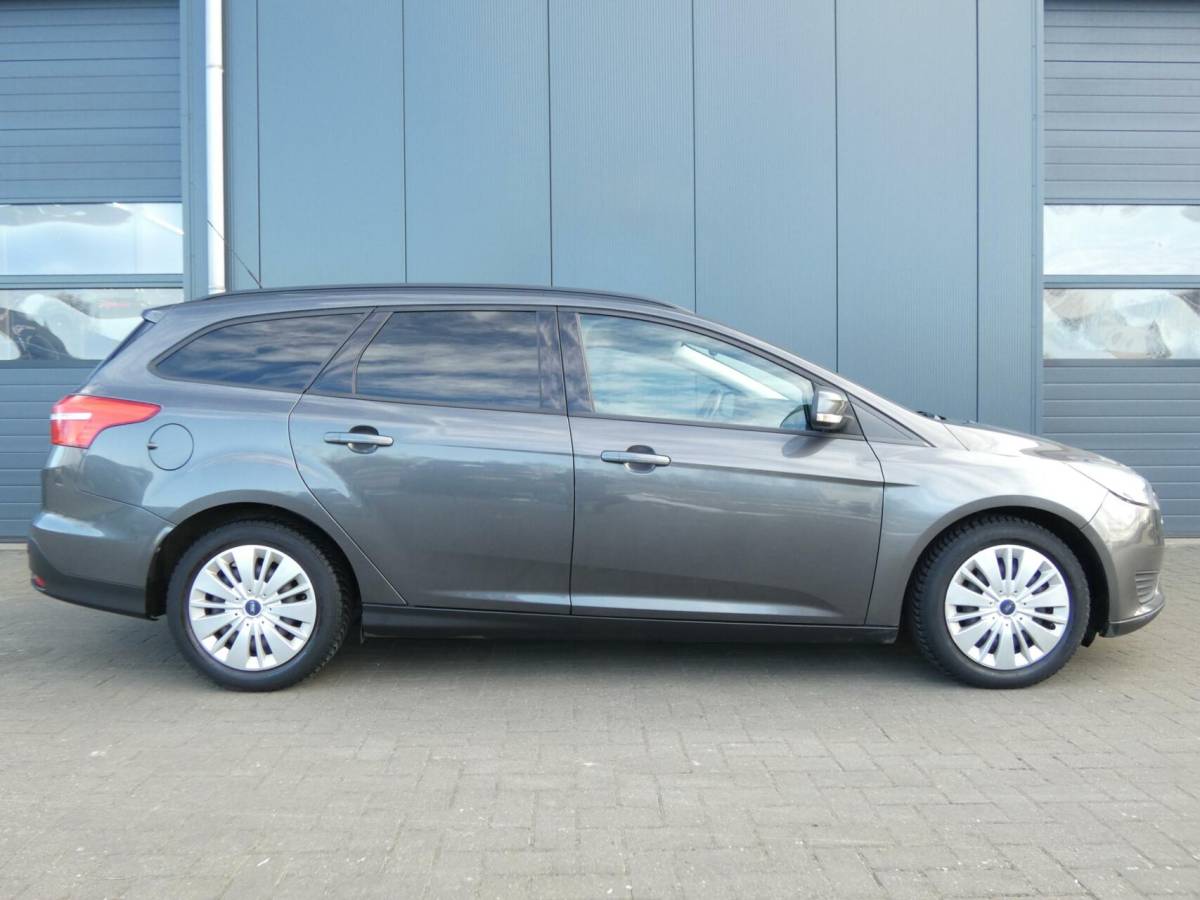 Ford Focus Ford Focus Wagon 1.0 EcoBoost 125 PK Trend Edition | WINTER PAKKET | 103000 KM!!!