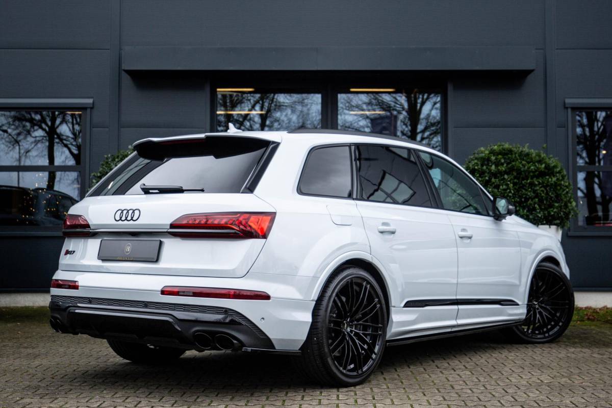 Audi SQ7 Audi SQ7 4.0 TFSI 507pk 7p, Keramisch, ABT, B&O High-end, SUZUKA, Full-Options