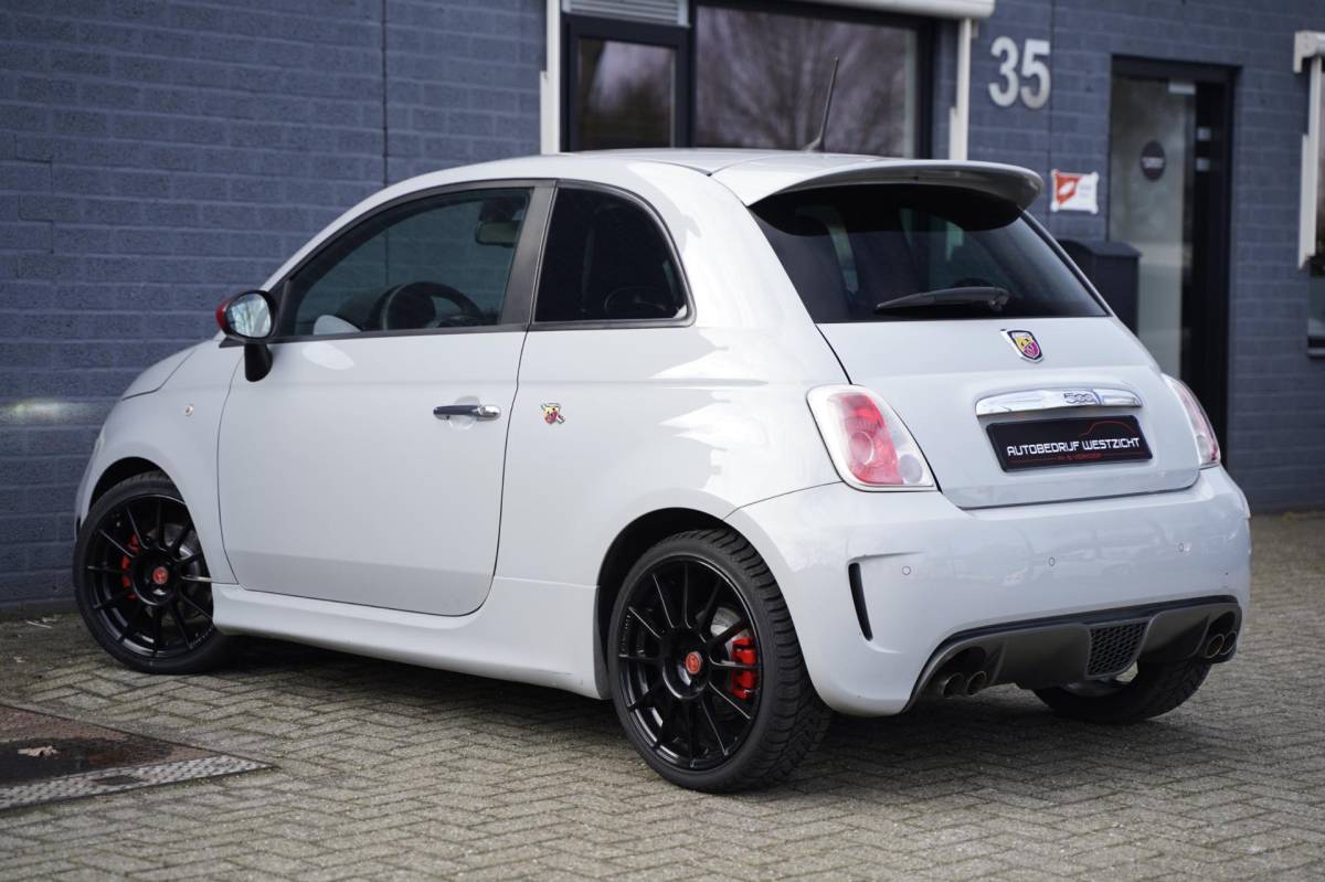Fiat 500 Fiat 500 1.4 T-Jet Abarth 595 Turismo 160pk, Handbak, Leder