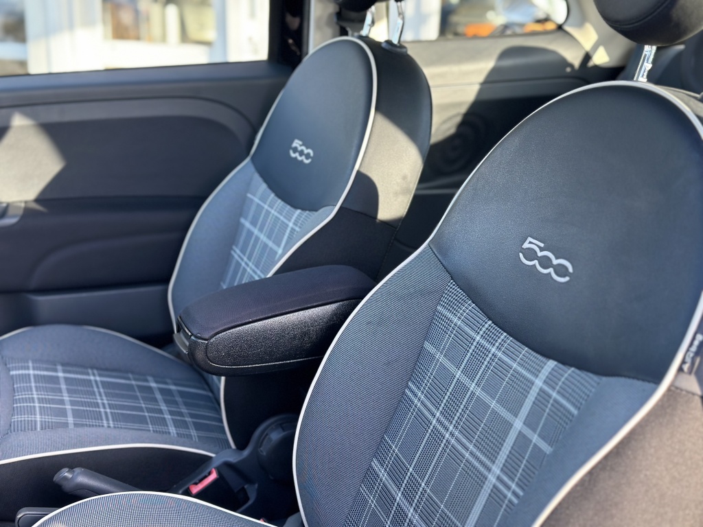 Fiat 500 Fiat 500 1.2 Lounge Pano*MF stuur* Parksensor*Virtual Cockpit* MMI Scherm