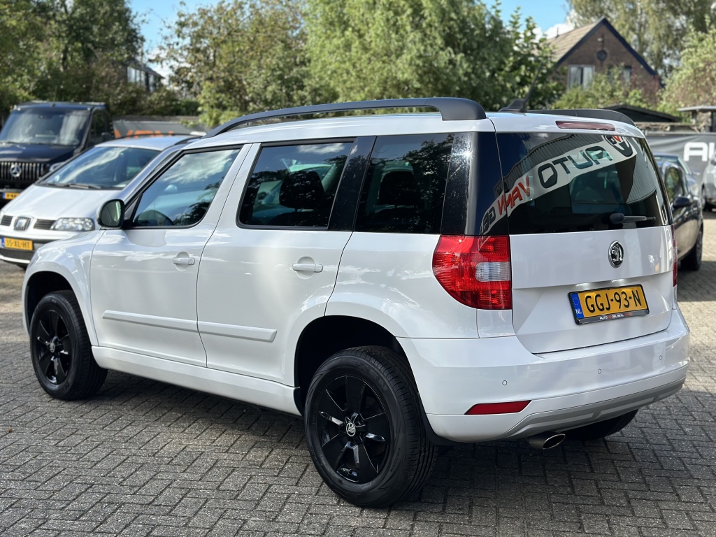 Škoda Yeti Skoda Yeti 1.2 TSI Automaat Facelift*Xenon *PDC V+A* Clima*Stoelvw*Hoge ins