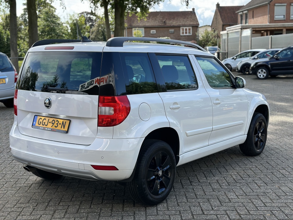 Škoda Yeti Skoda Yeti 1.2 TSI Automaat Facelift*Xenon *PDC V+A* Clima*Stoelvw*Hoge ins