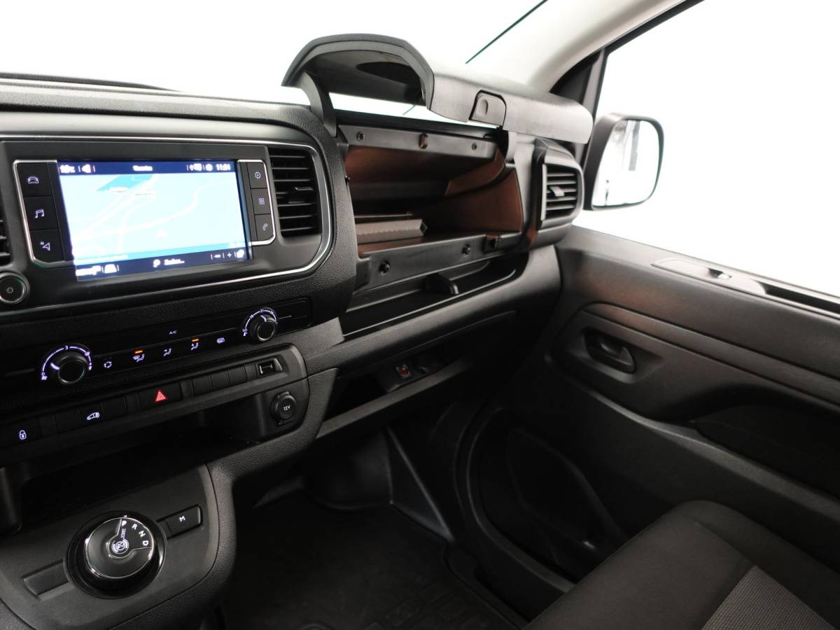 Opel Vivaro Opel Vivaro 2.0 CDTI 145 pk Automaat L2H1 Edition 3-zits Airco Navigatie Bluetooth Cruise Control Trekhaak